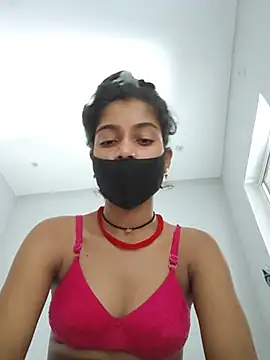 Juwala_Mukhi stripchat live cam model