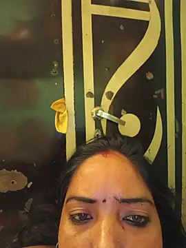 Mohini-Sekhawat stripchat live cam model