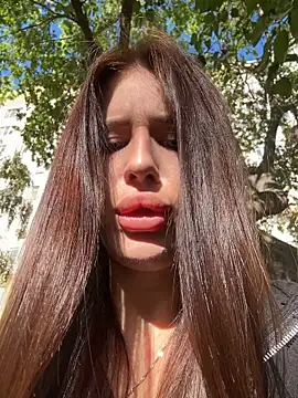 Lira_Fayeee stripchat live cam model