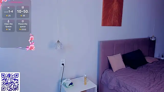 ZanaBreland stripchat live cam model