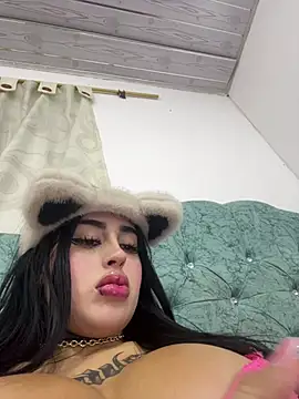 Milk_lee7 stripchat live cam model