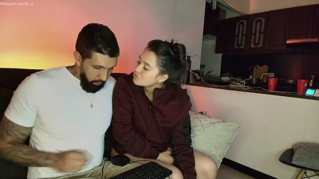 Alyssa_and_DAngelo stripchat live cam model