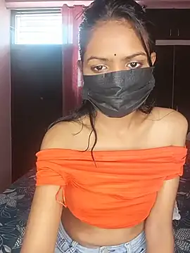 kritijatt stripchat live cam model