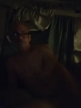 Biknight stripchat live cam model
