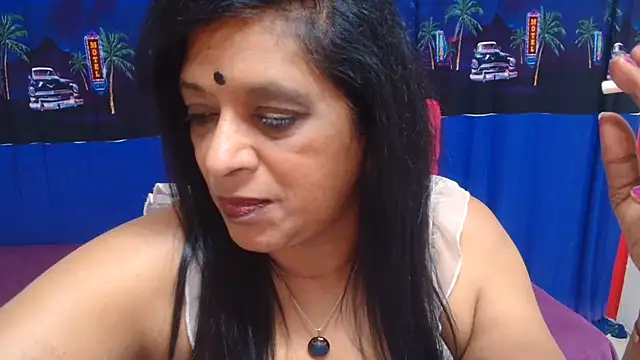 INDIANFUSION stripchat live cam model