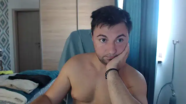 HankMalone stripchat live cam model