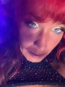 Phoenix_May stripchat live cam model