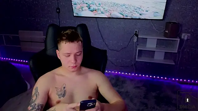 Karl_Night_ stripchat live cam model