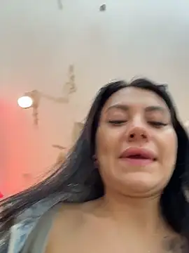 Wet__Bunny stripchat live cam model