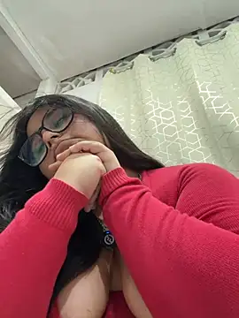 virginbrunette99 stripchat live cam model