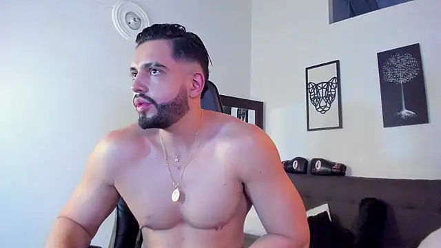 Justin_kingX7 stripchat live cam model