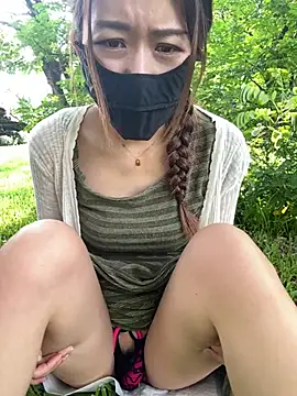 Cara-02 stripchat live cam model