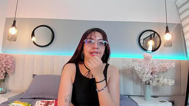 Emily_brooks__ stripchat live cam model