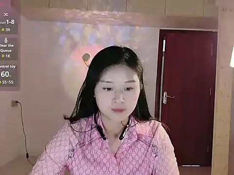 Mia-526 stripchat live cam model