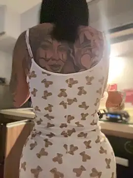Tamyjenkins1 stripchat live cam model