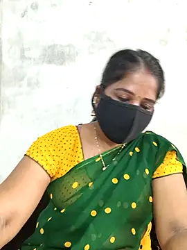 Tamil_Rithika_hot stripchat live cam model