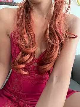 elasuyum stripchat live cam model