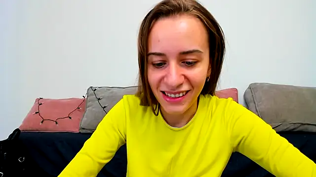alisaakiss stripchat live cam model