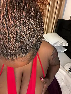 Honeylust26 stripchat live cam model
