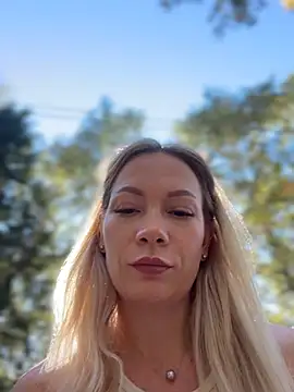 LavenderHot stripchat live cam model