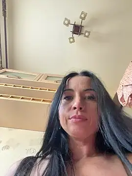 CrazzyChicks stripchat live cam model