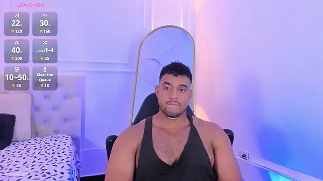 liam_bear stripchat live cam model