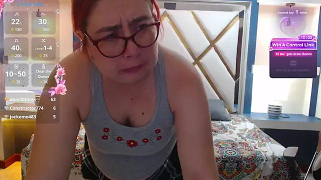 chloe_prg stripchat live cam model