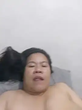 AsianbouncieGIRL stripchat live cam model