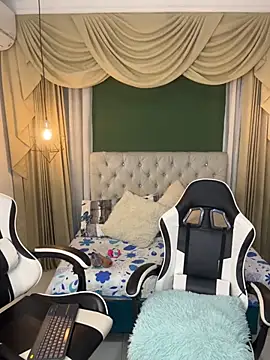 roses_little_ stripchat live cam model