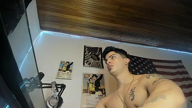 charlie_hotxxx stripchat live cam model