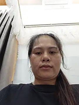 Baby-ladyass20 stripchat live cam model