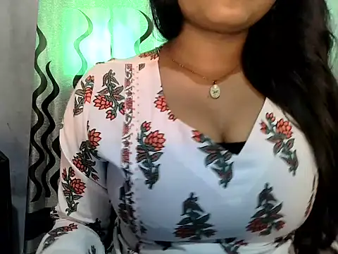 Miss_beautygirl stripchat live cam model