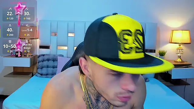 Zeus_damian21 stripchat live cam model