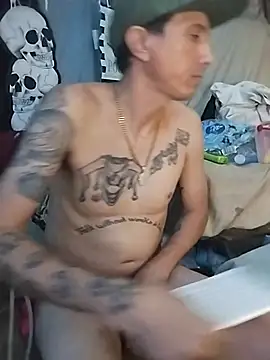 TuzdayG stripchat live cam model