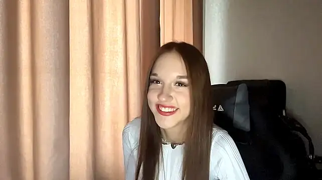 vellared stripchat live cam model