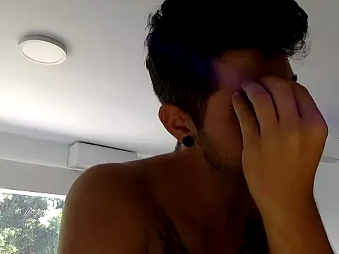 Benistripp stripchat live cam model