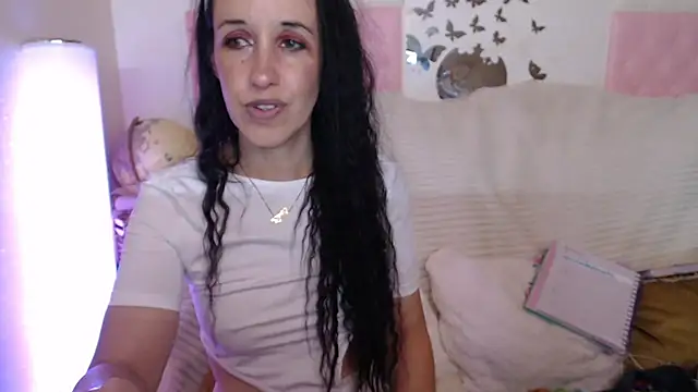 -Lou_ stripchat live cam model