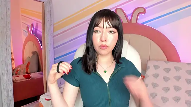 miss_nari stripchat live cam model