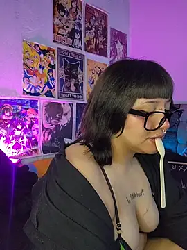 La_Waffles stripchat live cam model