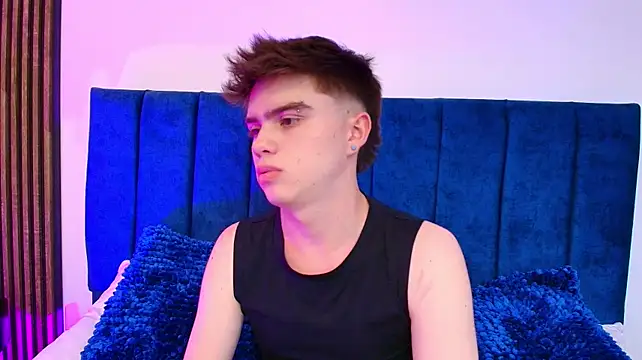 Ian_Stone stripchat live cam model