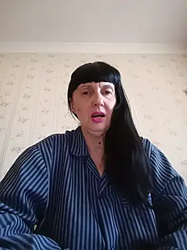 MelanyBanks stripchat live cam model