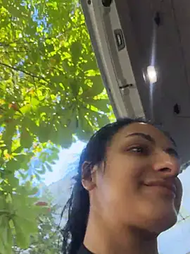 Sinnmara stripchat live cam model
