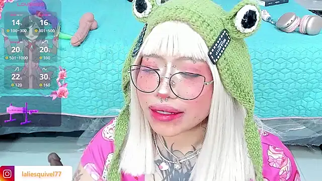 SafiroAgataaa stripchat live cam model