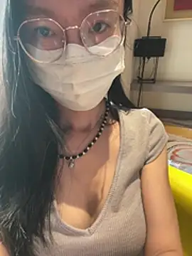 Winona88 stripchat live cam model