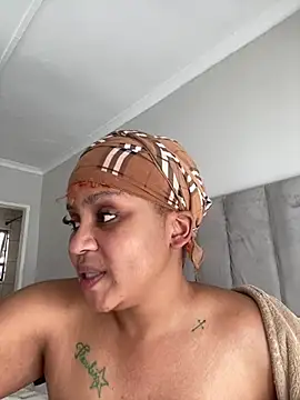 Amberr_Roose stripchat live cam model