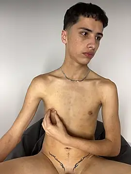 JoshClaarktt stripchat live cam model