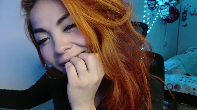 Aylinn_diaz stripchat live cam model