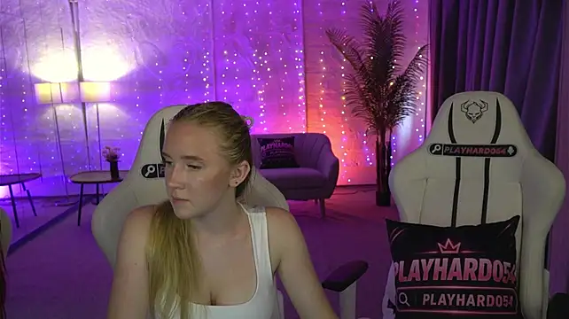 Sofia_054 stripchat live cam model