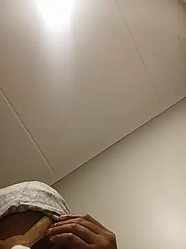 SexyMoneyIn stripchat live cam model