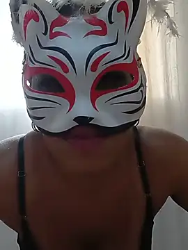 Pamy- stripchat live cam model